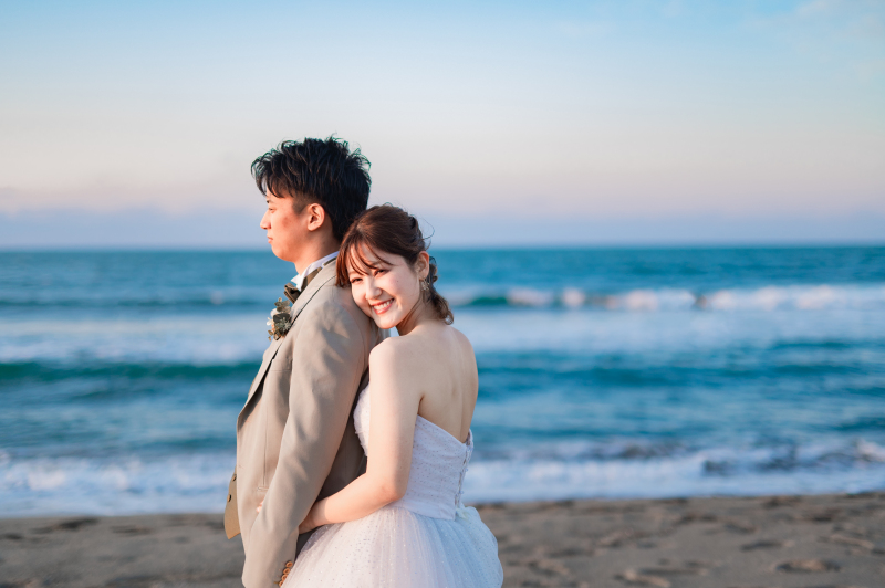【海と青空での撮影☆】広がる海岸線!岩瀬浜での洋装ウェディングドレス全データ撮影プラン
