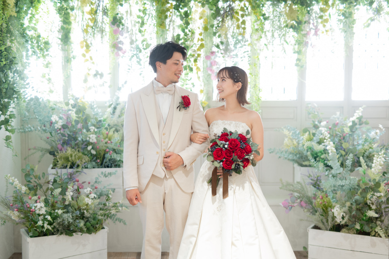 【データだけじゃなくてアルバムも欲しい!】 洋装ウェディングドレススタジオ撮影全データ&アルバムプラン