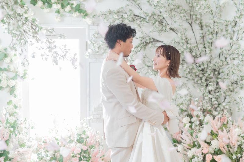 【データだけじゃなくてアルバムも欲しい!】 洋装ウェディングドレススタジオ撮影全データ&アルバムプラン