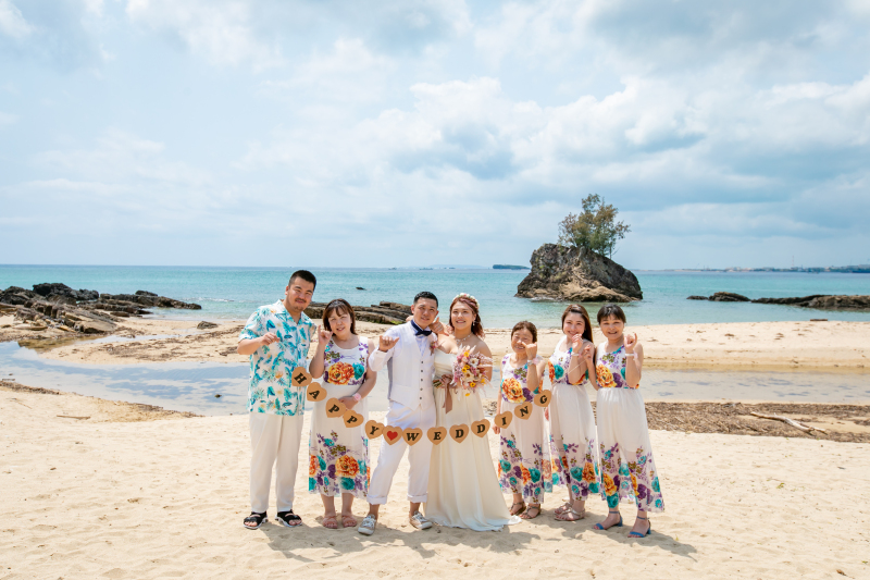 キラキラと輝くビーチでの撮影！