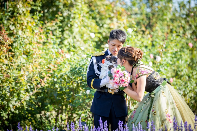 ワンちゃんにチュッ♡