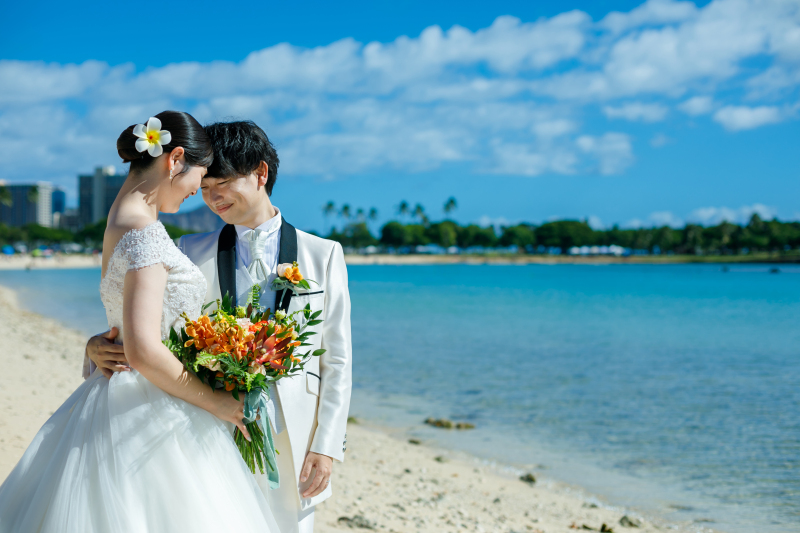 南国らしいトロピカルな花々