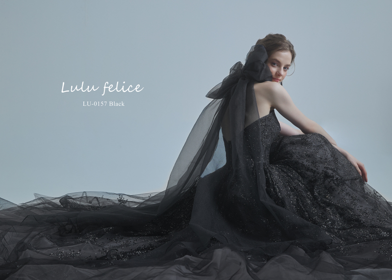 ブライダル衣裳専門店ならではの幅広いバリエーション