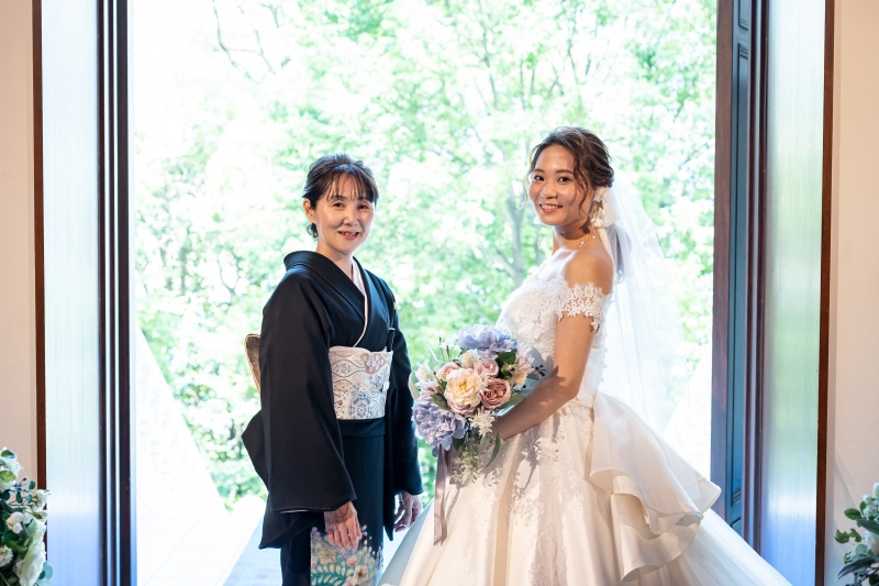 FLARE横浜元町本店_両親の衣装がある