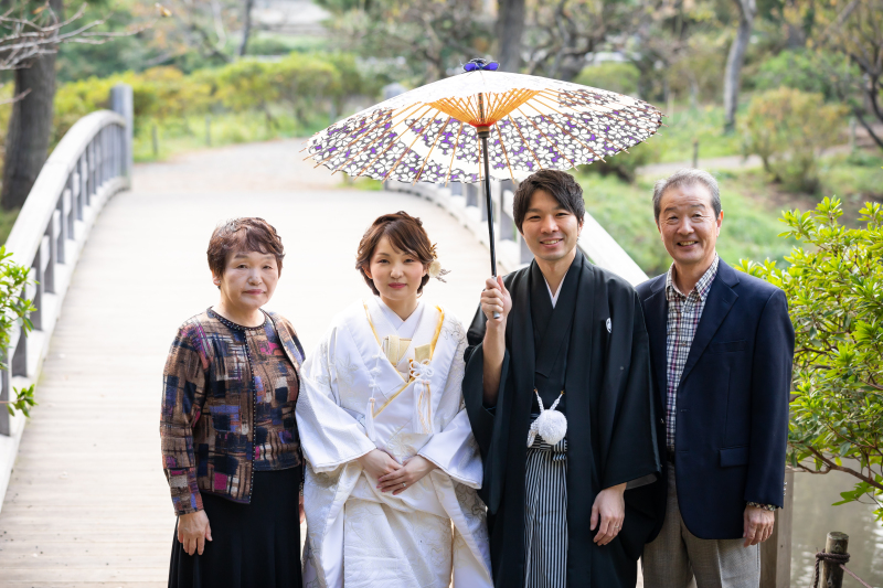 FLARE横浜元町本店_両親の衣装がある