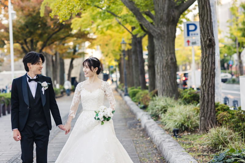 新規来店時に衣装見学付き■山下公園■広がる「空・海・緑の公園」&hellip;開放感と海風を思い出に！