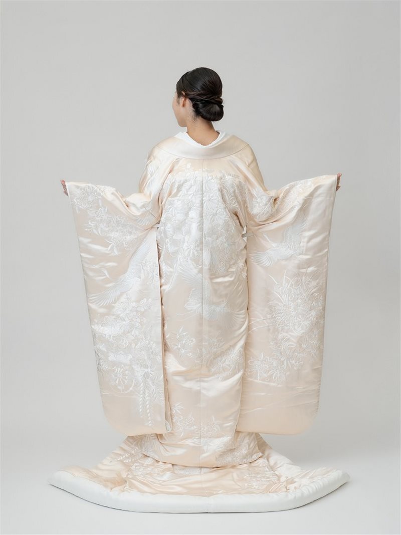 白 UD-飛翔花車文 