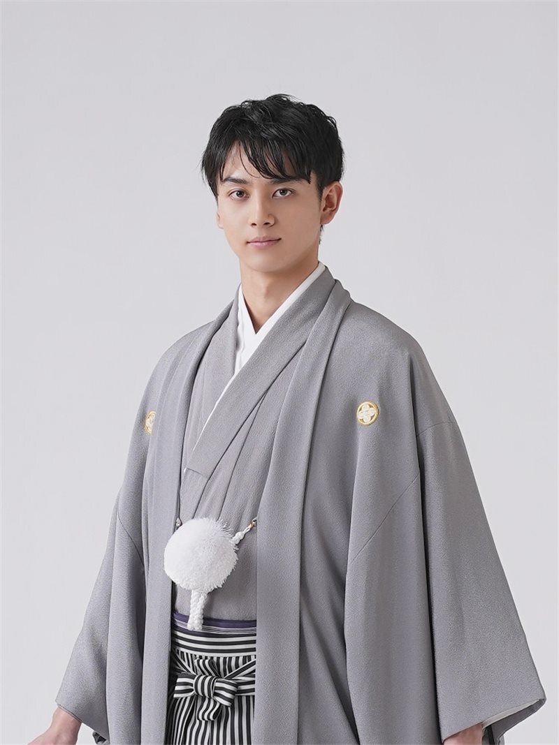 COTOｸﾞﾚｰ紋服