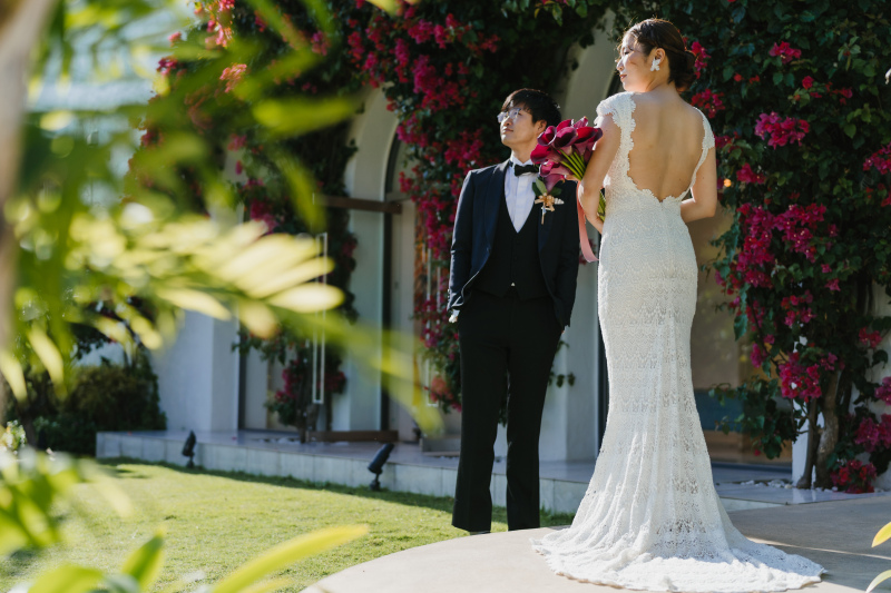 小さな結婚式 沖縄イル・ド・レ店_ガーデンで撮影できる