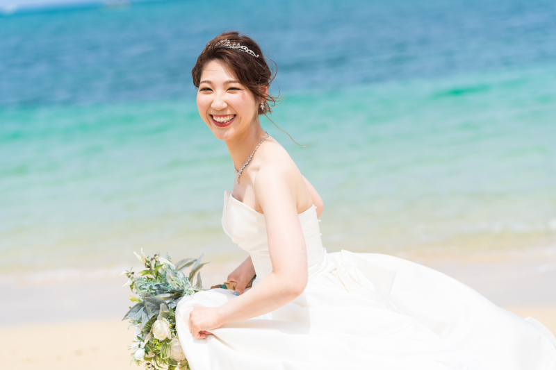 【カジュアルコース付きプラン発表!】チャペル&ビーチフォト【150カットデータ込】≪6名様料金≫