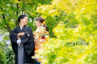 都会のオアシス♪美しい庭園・相楽園で和婚フォト。