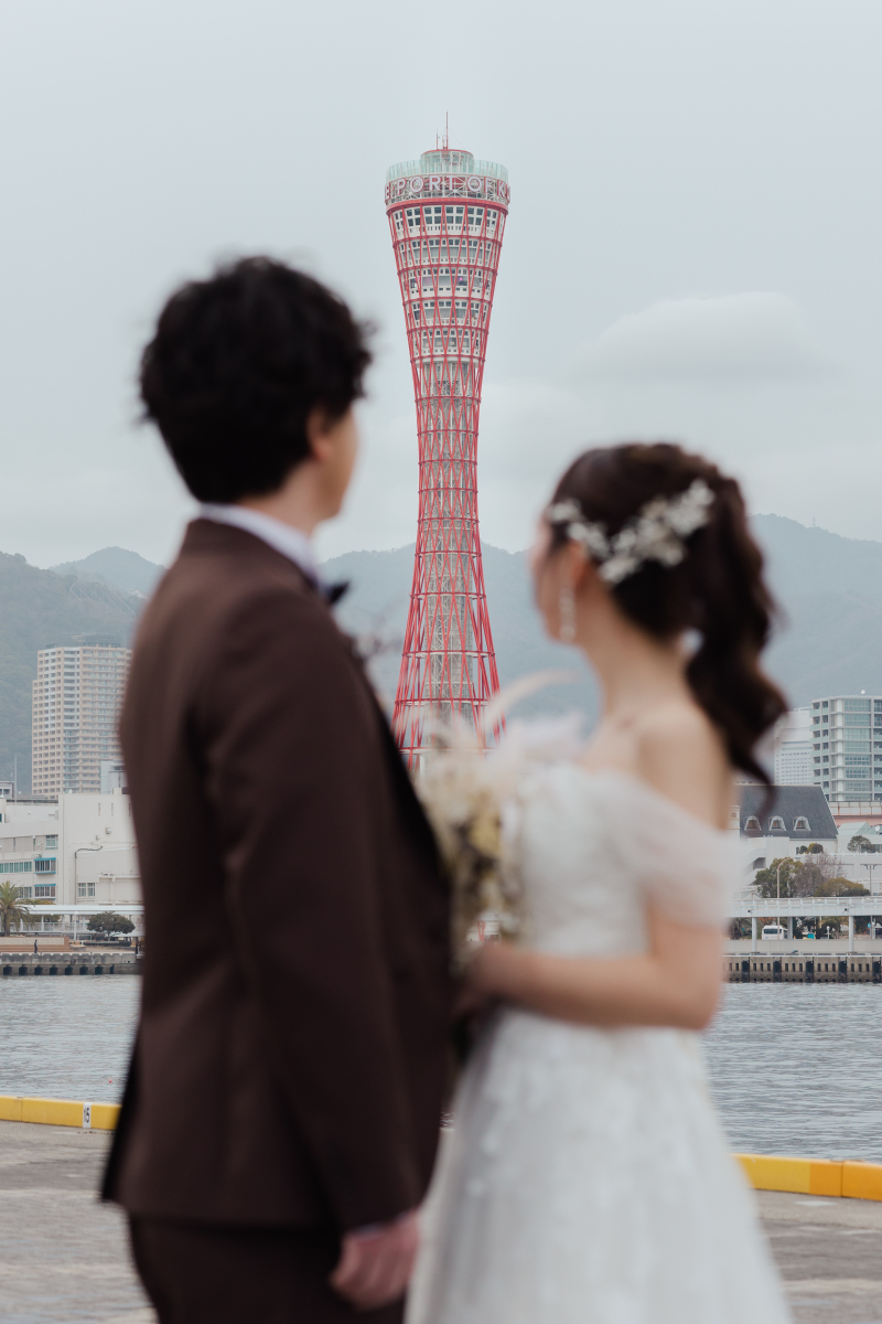 神戸のシンボルを背景に!