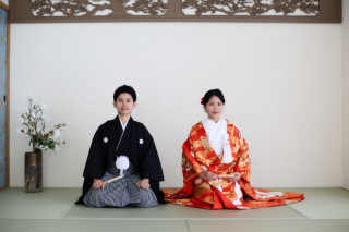 フォーマルな写真に落ち着きを感じる王道スタイル。特に和装撮影の美しさは随一
