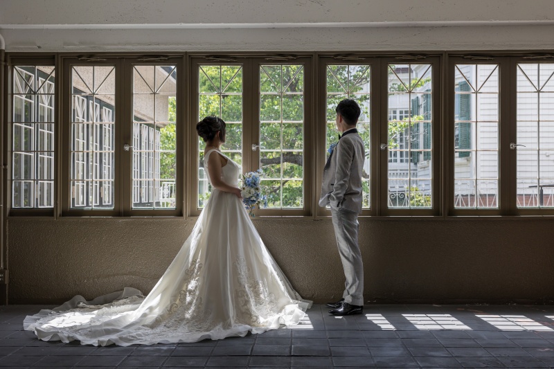 写真を撮られることに慣れてなくても、Takeshi styleでキレのある写真へ導きます