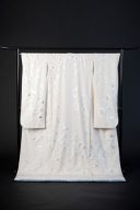 白地千羽鶴　2004