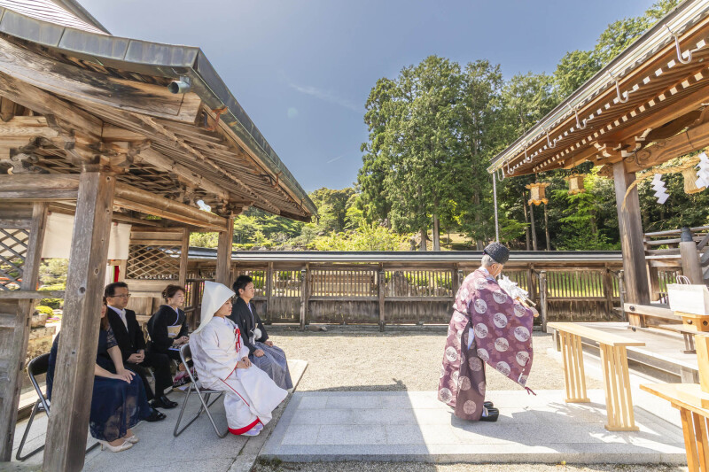 まずはご結婚奉告祭