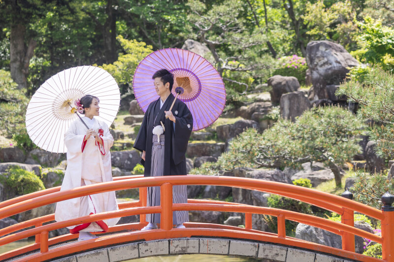 開放感のある庭園にて