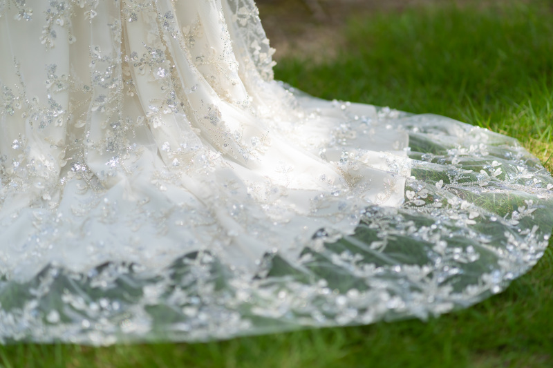 花嫁和婚_ウエディングドレスが豊富