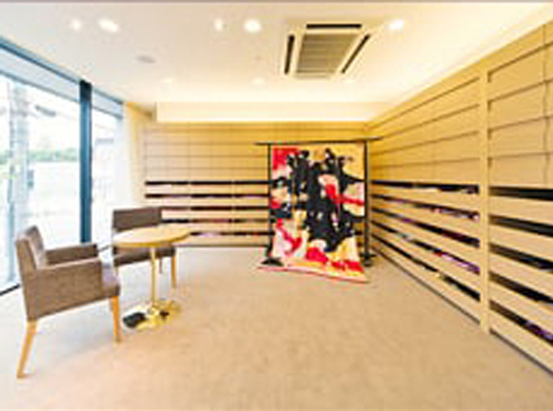 花嫁和婚_衣装の試着ができる