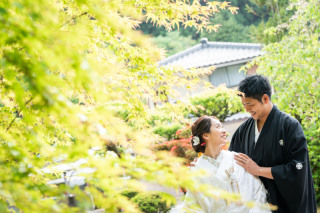 花嫁和婚_〈正寿院〉ハートの窓や風鈴祭りなど、可愛いがあふれるロケーション