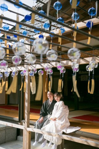 花嫁和婚_〈正寿院〉ハートの窓や風鈴祭りなど、可愛いがあふれるロケーション