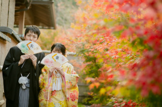 花嫁和婚_〈正寿院〉ハートの窓や風鈴祭りなど、可愛いがあふれるロケーション