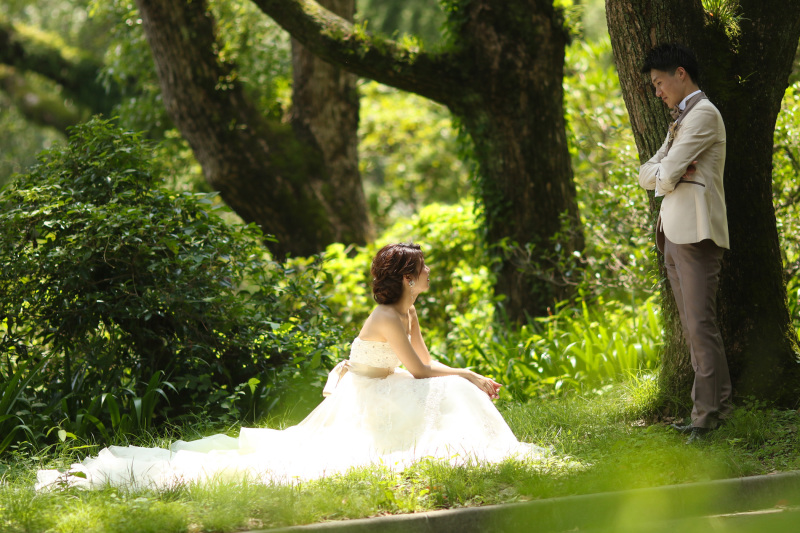 〈ブランド・洋装2点〉ロケ撮影【400カットデータ・アルバム◇ウェディング1点&カラー1点+ロケ地2箇所】