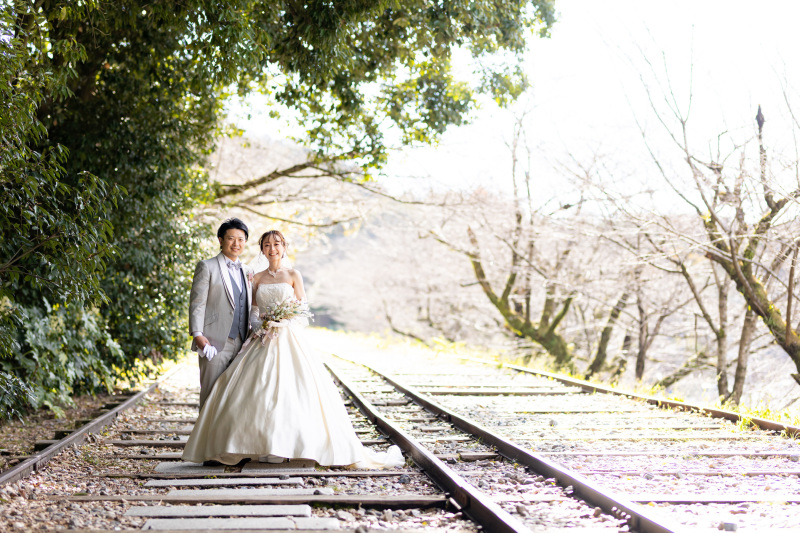 〈洋装1点〉ロケ撮影【150カットデータ・アルバム◇ウェディングorカラー1点+ロケ地1箇所】