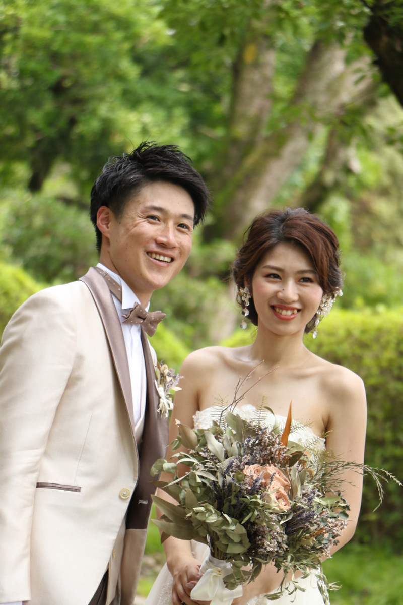 〈ブランド・洋装2点〉ロケ撮影【400カットデータ・アルバム◇ウェディング1点&カラー1点+ロケ地2箇所】