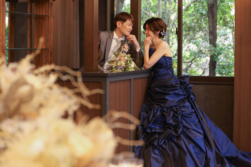 バーカウンターで