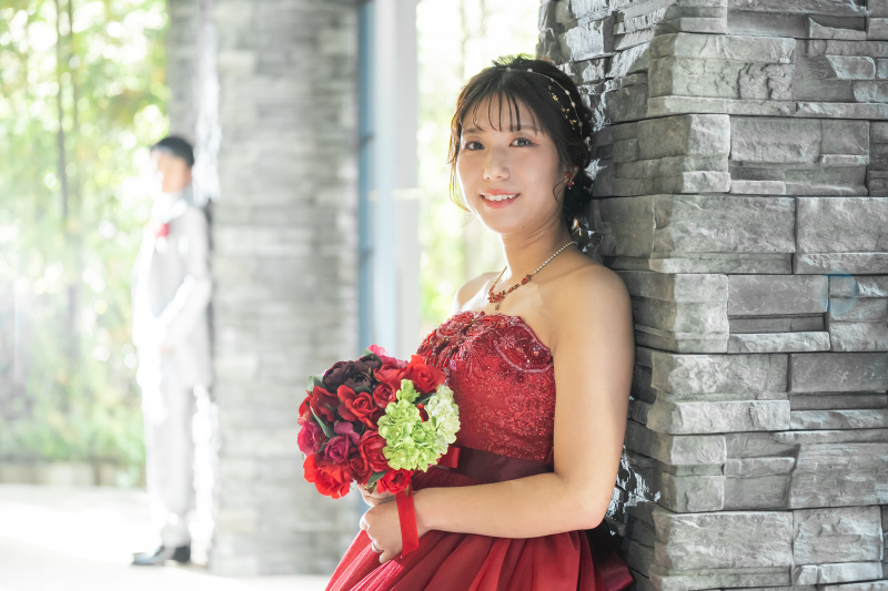 新婦様越しの・・