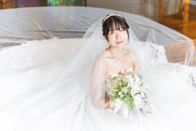 ドレスに包まれて