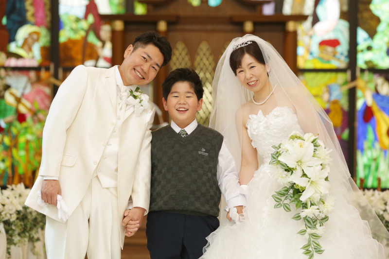 お子様大活躍！親子で思い出の一日に　〈白ドレス＆色打掛ロケ〉