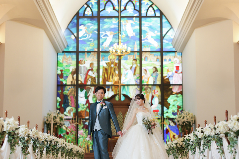 壁一面のステンドグラス