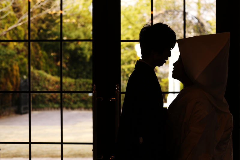 ガーデンの緑と逆光