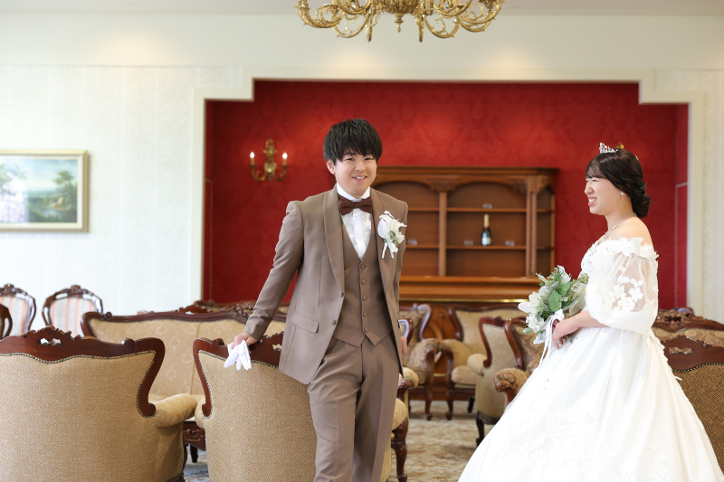 バーカウンター前