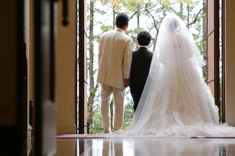 3人のバックショット