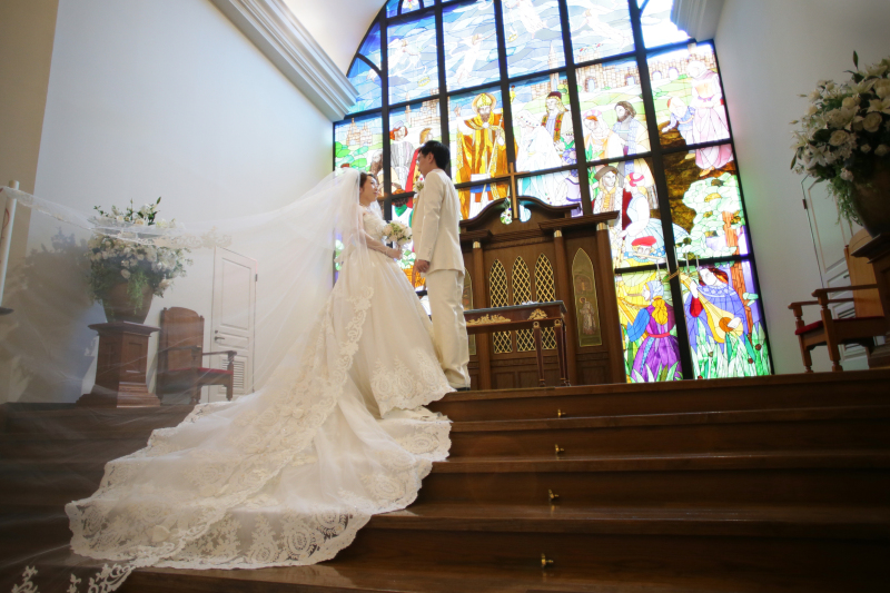 聖壇の高さが・・・