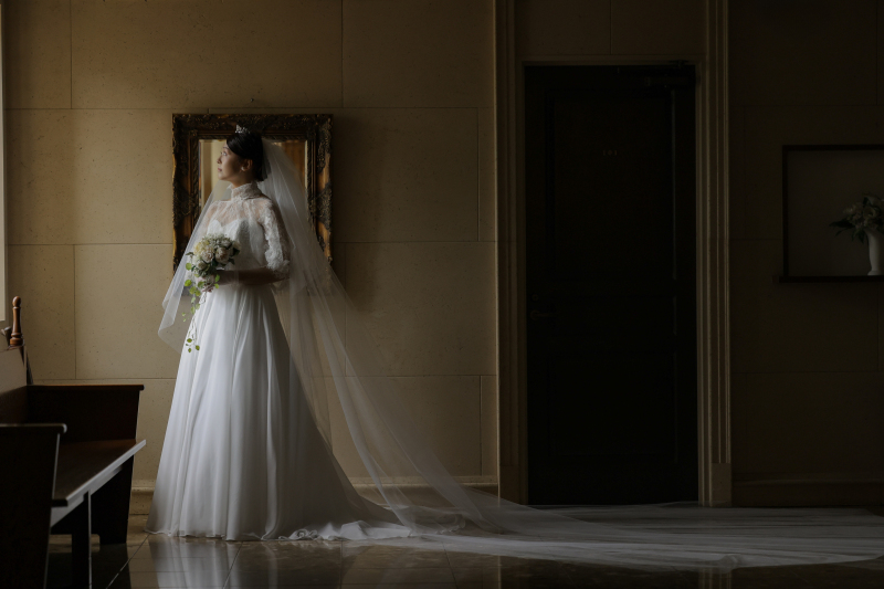 教会ロビーにて