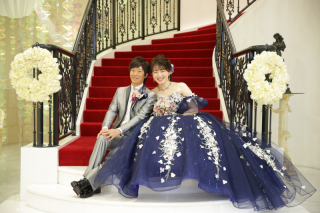 教会＆ガーデン付き会場での洋装ロケーション　〈白ドレス＆色ドレス前撮りロケ〉 