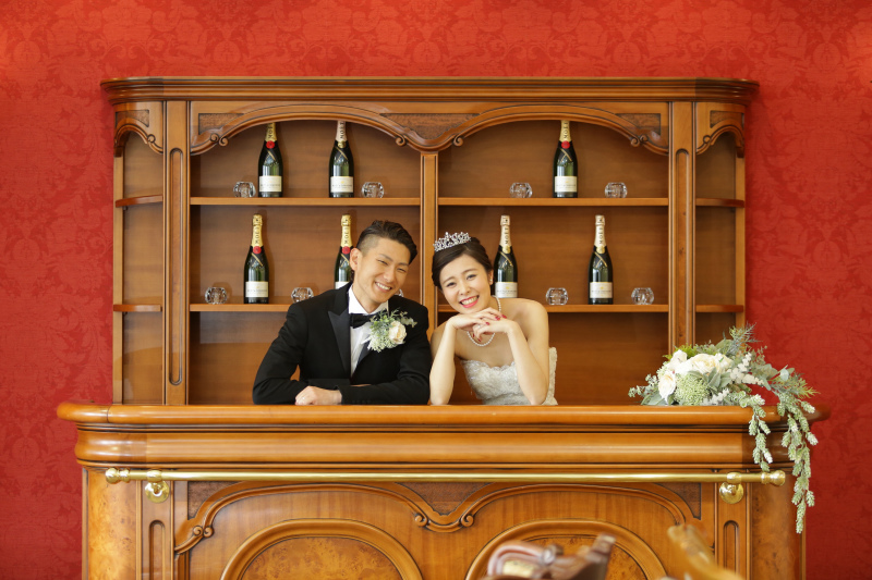 バーカウンターにて