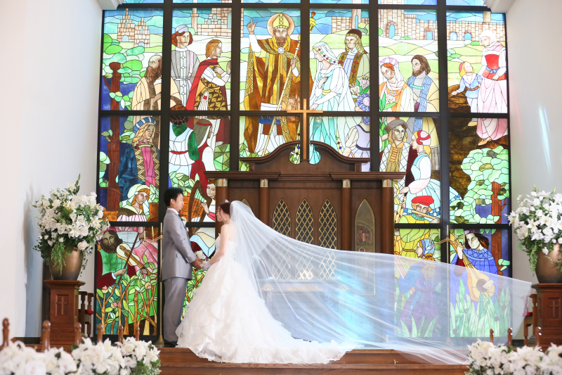 ロングベールを広げて