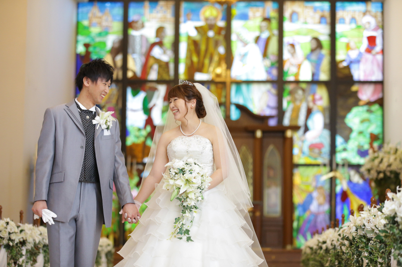 鮮やかなステンドグラス