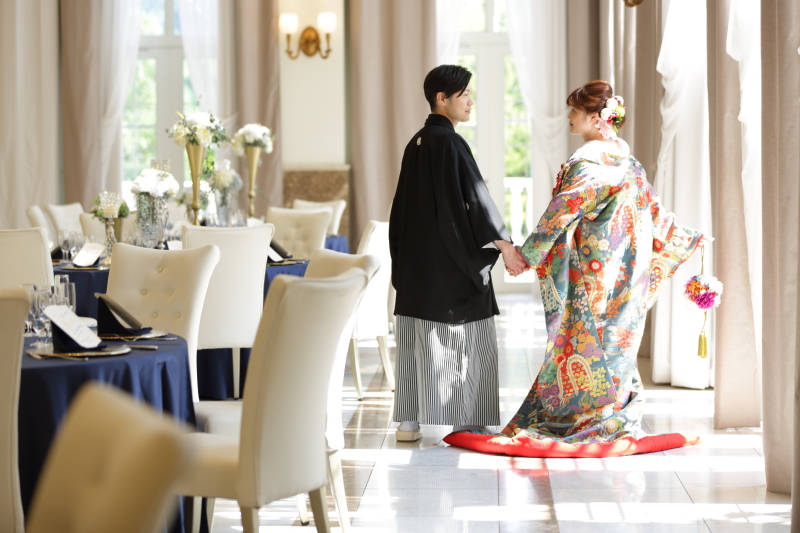 和洋折衷な仕上がりに【白ドレス&色打掛ロケ】