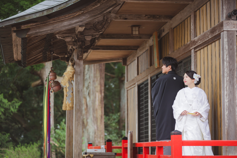 拝殿に上がって