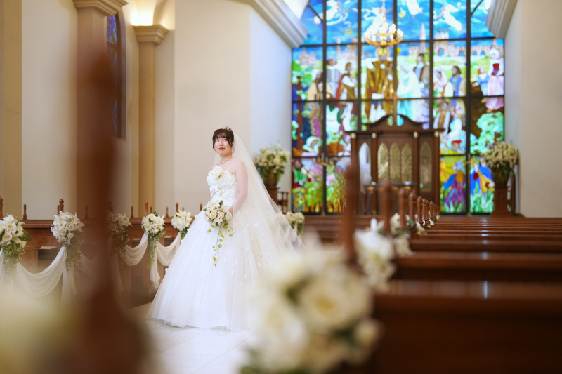 ウェディングドレスへチェンジ