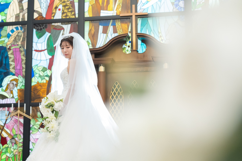 ステンドグラス前