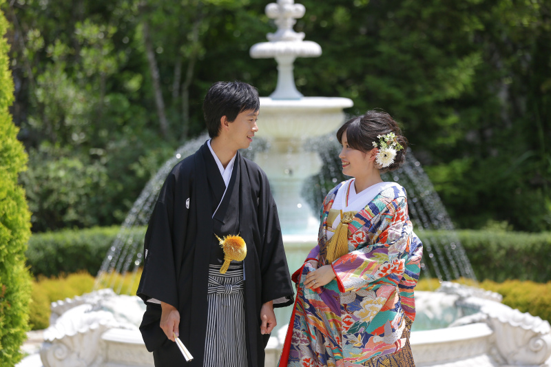 洋風会場で和装フォト 〈色打掛ロケ〉