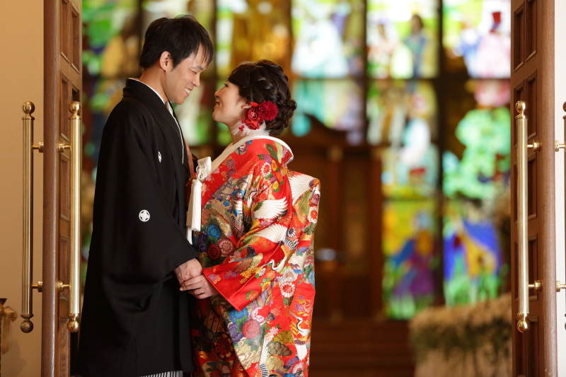 和装は珍しく教会で