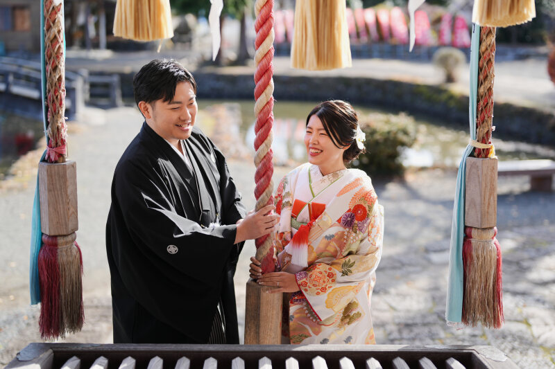 神社/披露宴会場/教会で豊富な撮影スポット 〈白ドレス&色ドレス&色打掛ロケ〉